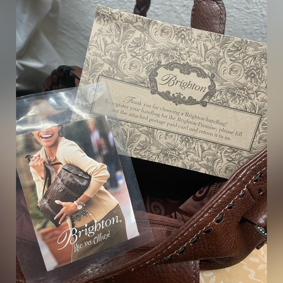 Brighton *NEW* Genuine Leather Shoulder Bag. Size OS - Picture 7 of 16